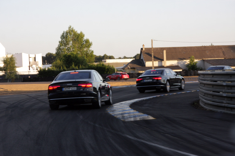 Illustration for article titled This Is What It's Like Doing 130 MPH At The Le Mans Circuit